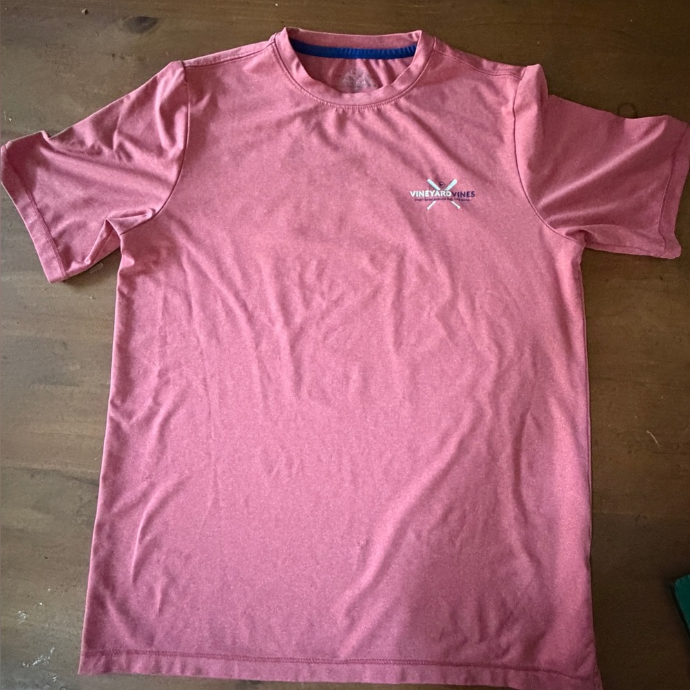 Vineyard vine performance baseball boy